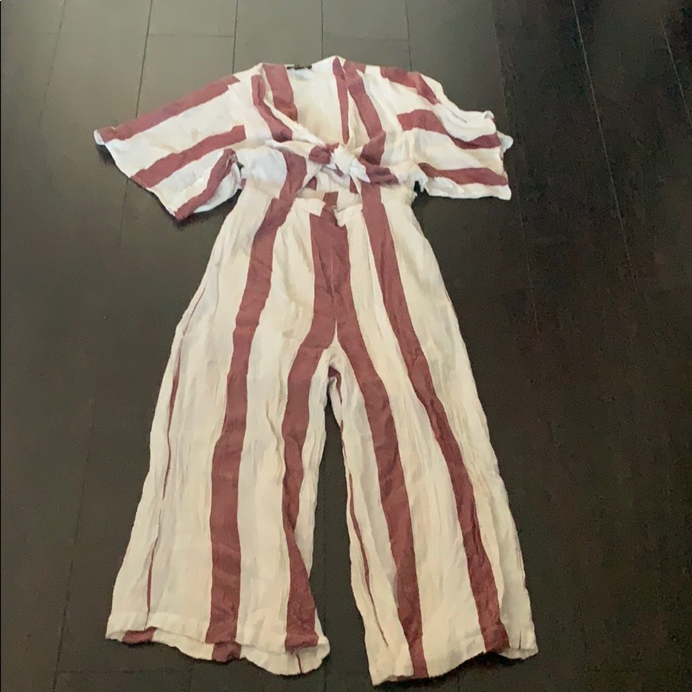 Cropped maroon and cream jumpsuit